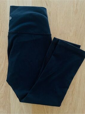 lululemon Luon Wunder Under Black Leggings, fair condition, 6